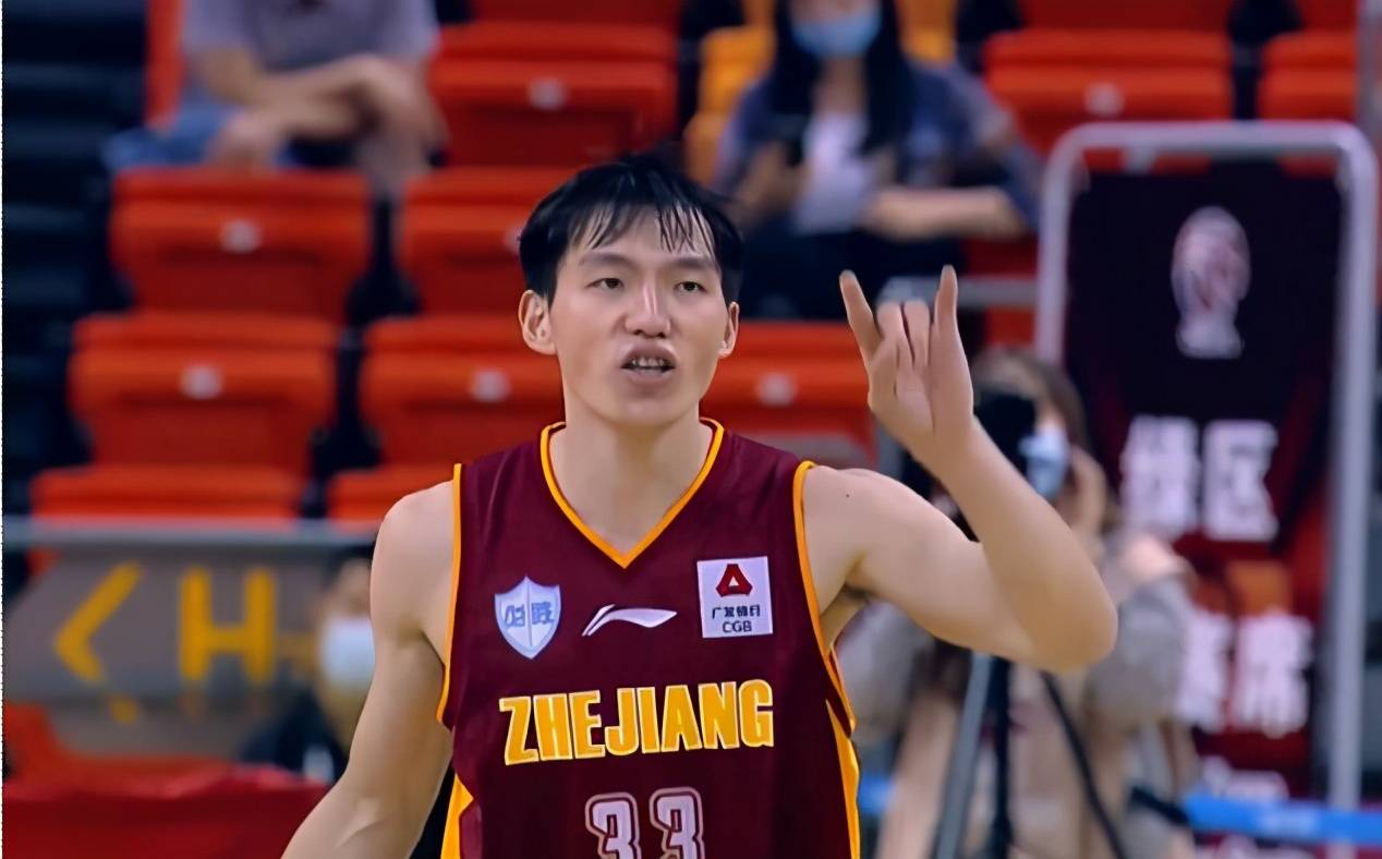 雷火电竞-包含福建男篮客场大胜浙江，四连胜稳坐前四的词条