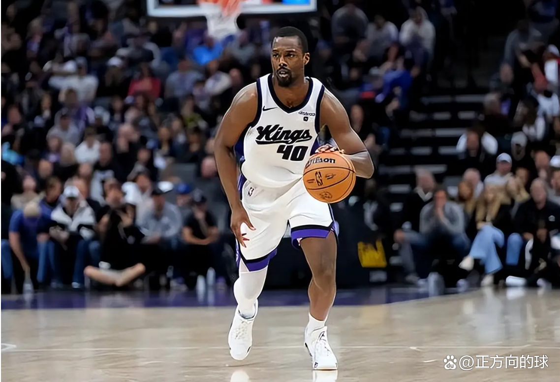 惊险比赛!球员展现出色表现 惊险比赛!球员展现出色表现