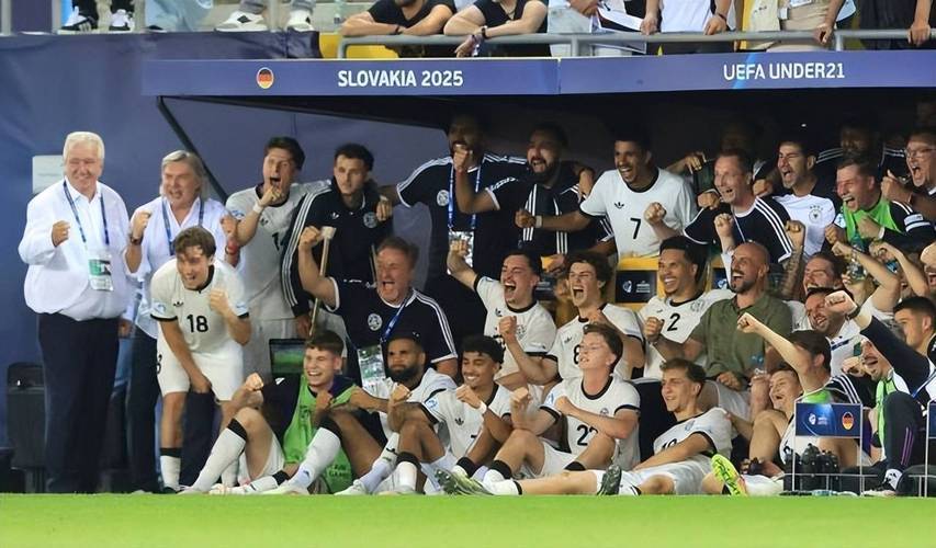 雷火电竞官网-英格兰备战欧预赛，士气高涨