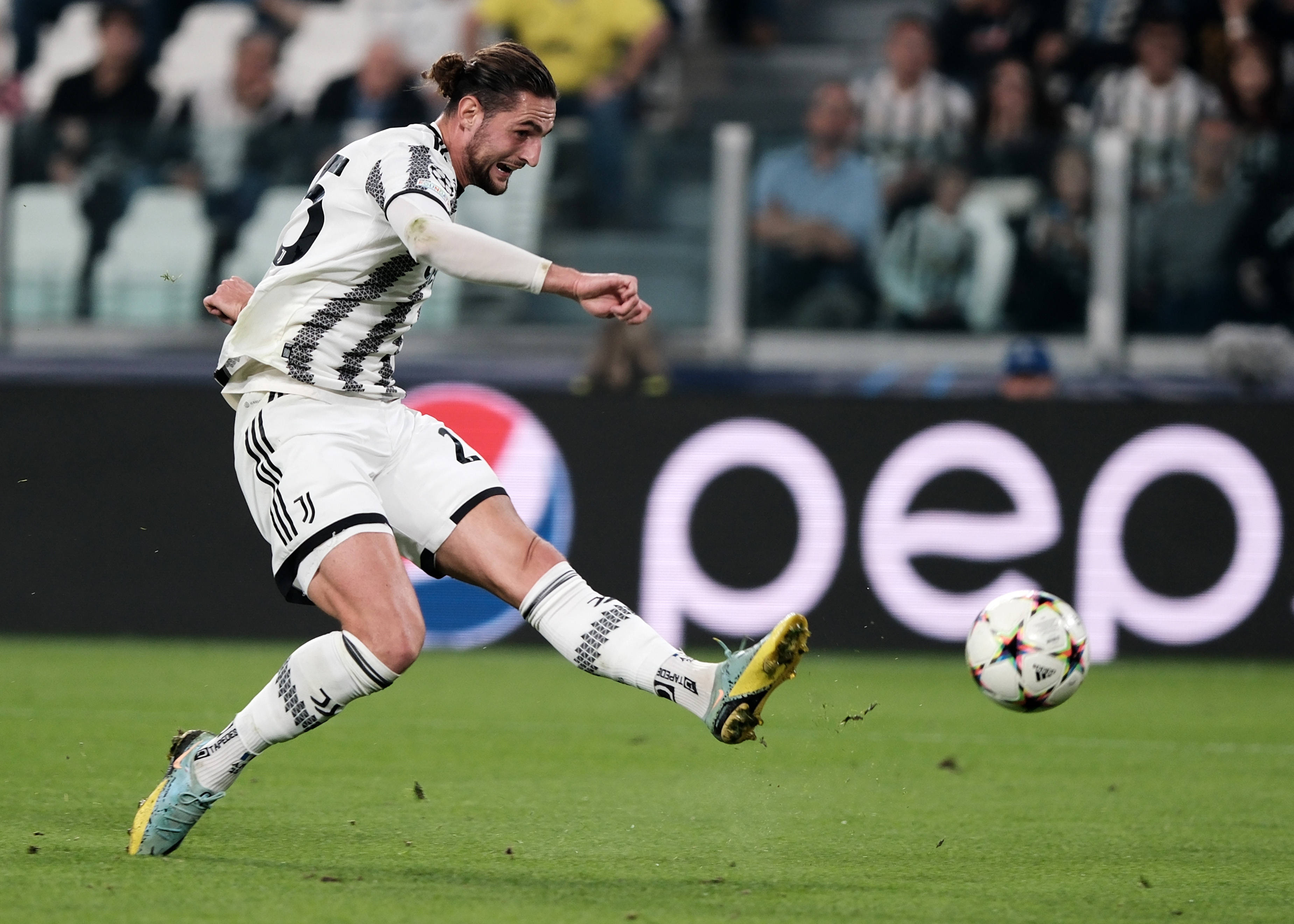 尤文图斯新赛季再创佳绩,球迷高呼万岁!的简单介绍 尤文图斯新赛季再创佳绩,球迷高呼万岁!的简单介绍