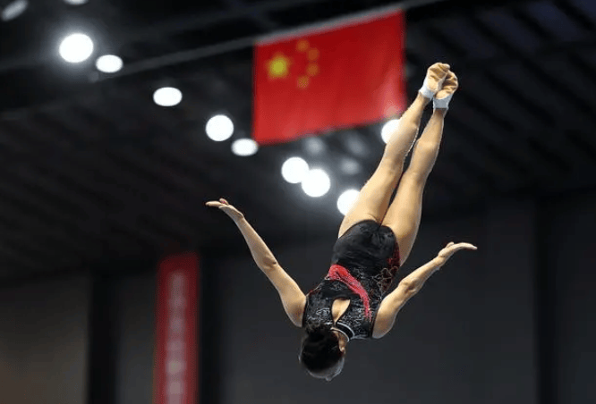 雷火电竞官网-西班牙运动员勇夺蹦床项目金牌