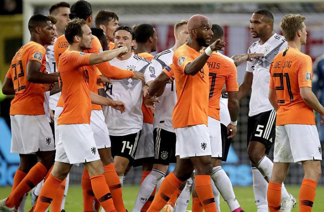 关于马德里竞技翻盘荷兰，楚阿梅尼刷新纪录的信息