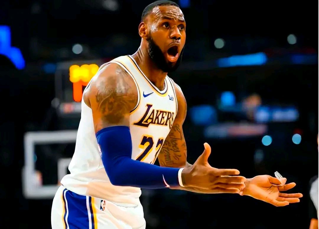 阿斯顿马丁翻盘威廉姆斯，拉塞尔刷新纪录