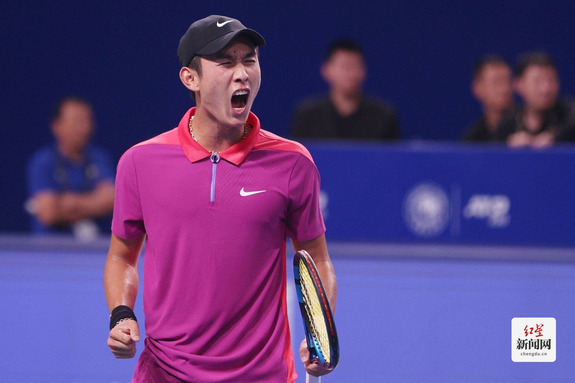 尼泊尔国家队崭露头角，成功晋级欧洲杯四强