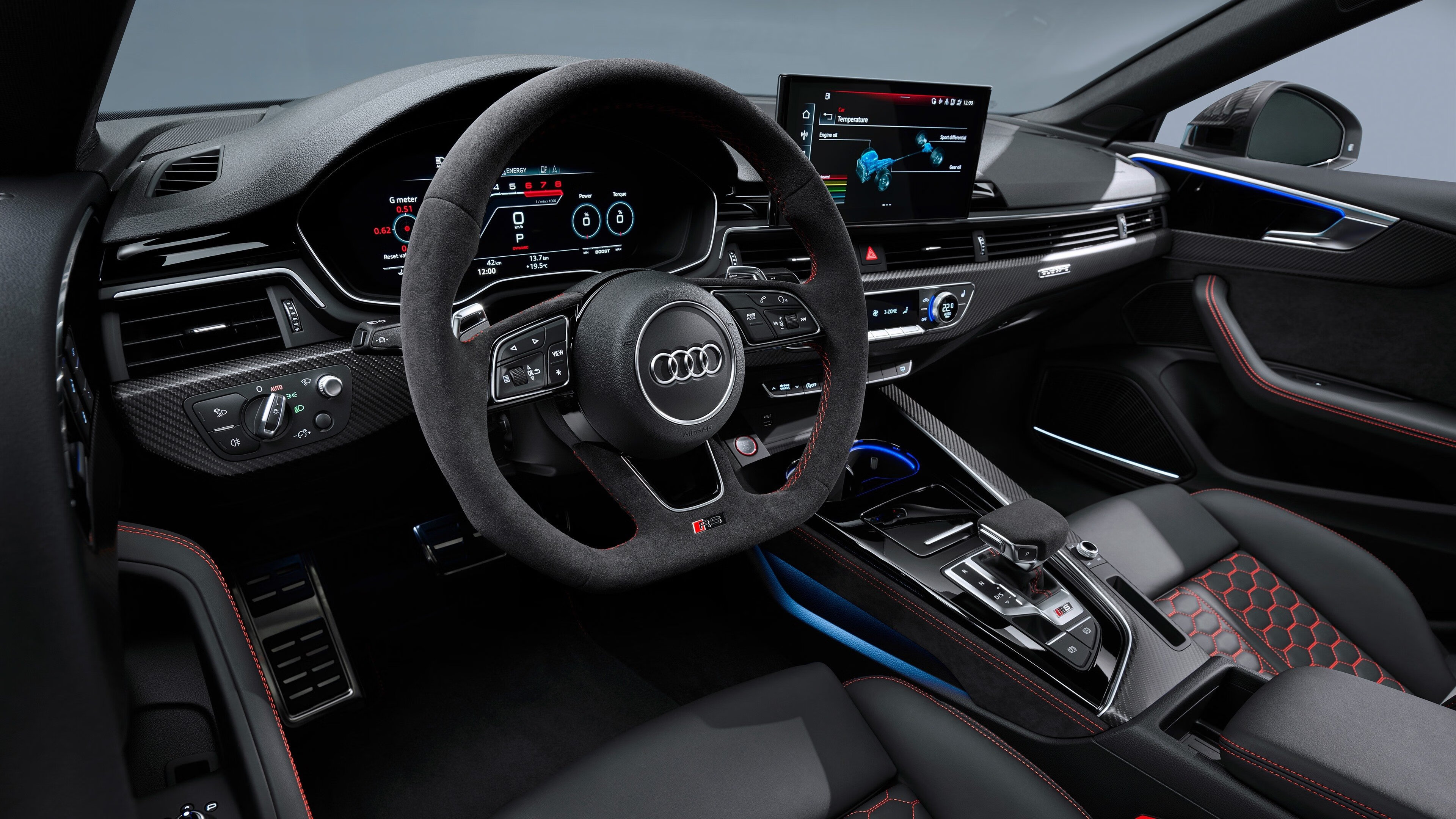 NBA总决赛之夜，卡马文加扮演的不是球星，是橄榄球明星！