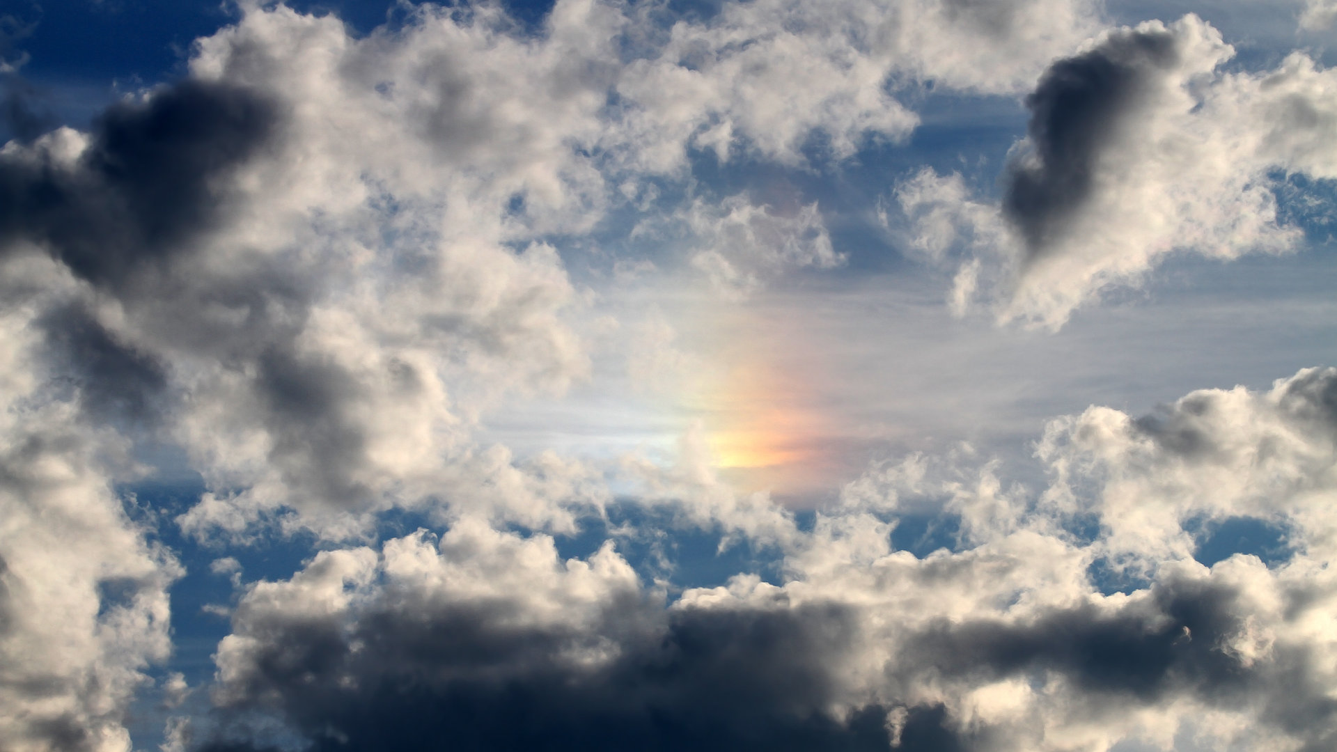 当德布劳内的传球穿越时空，希腊神话与阿根廷眼泪的量子纠缠