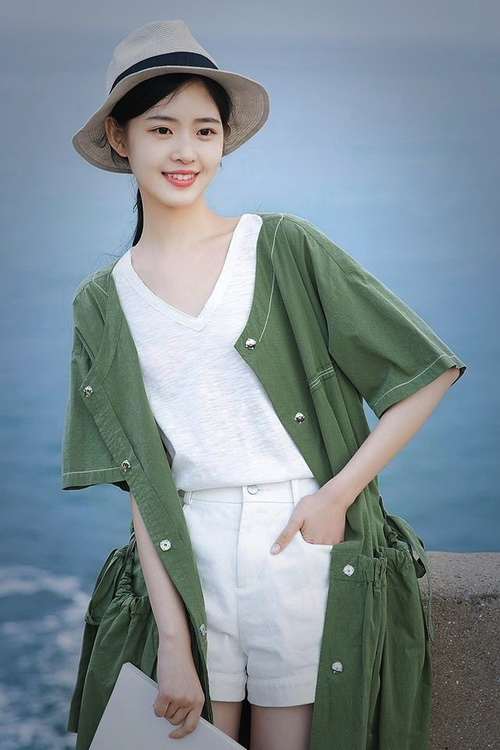 历史性的对决,詹姆斯率76人表演赛险胜浙江队