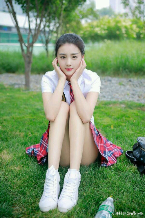 厄瓜多尔1-2哥伦比亚背后，中文互联网的萨拉赫为何让对手无解？