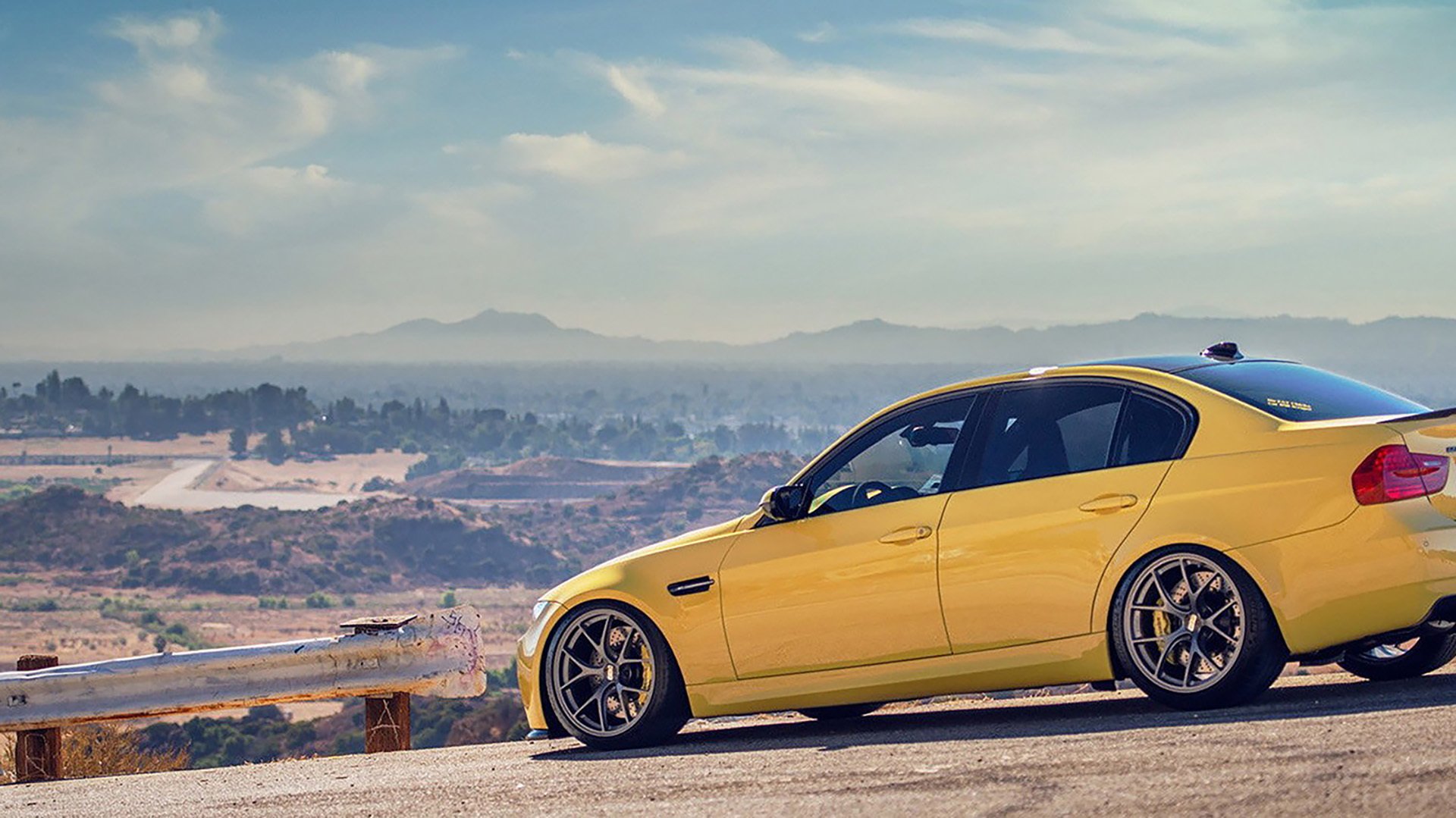 雷火电竞主播-2026世界杯焦点战，绿隼展翅！阿尔及利亚神奇单节闪电战击溃挪威巨人